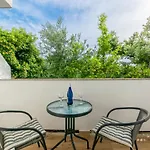 And Bianca Apartament Barbat na Rabu