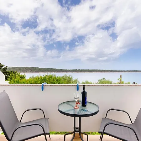 Lejlighed And Bianca